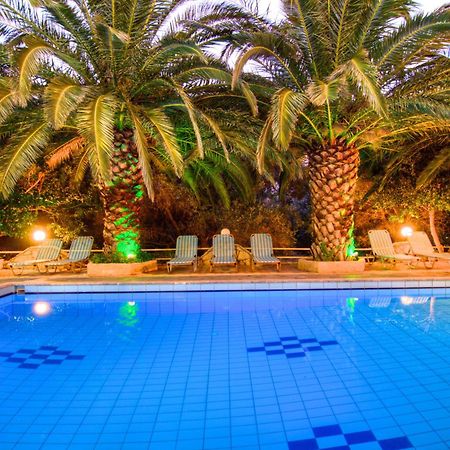 רודאקינון Sunrise Hotel & Apartments מראה חיצוני תמונה