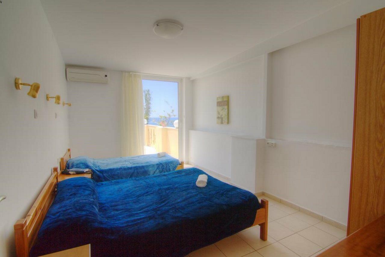 רודאקינון Sunrise Hotel & Apartments מראה חיצוני תמונה