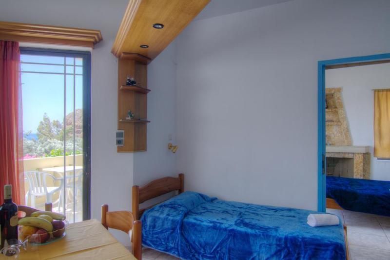 רודאקינון Sunrise Hotel & Apartments מראה חיצוני תמונה