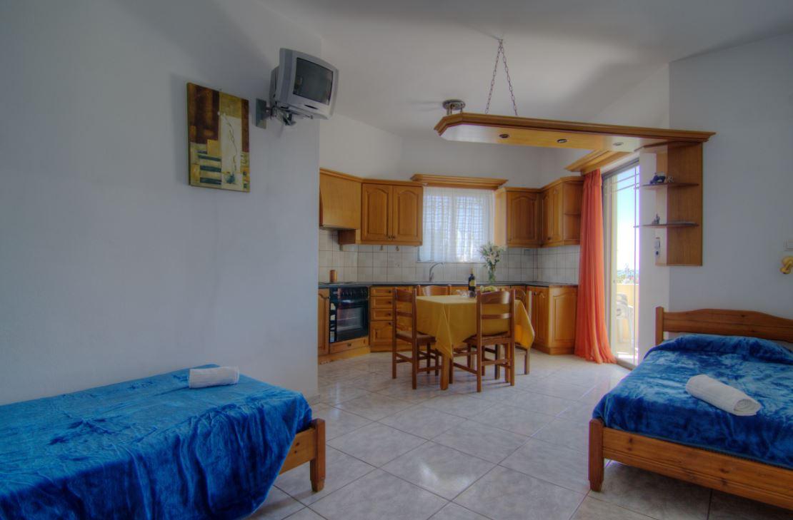 רודאקינון Sunrise Hotel & Apartments מראה חיצוני תמונה